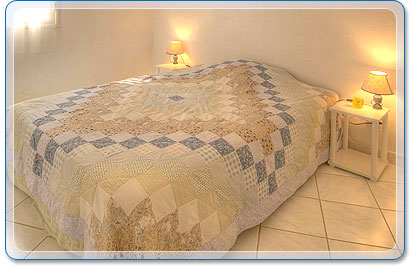 Location saisonnière à Lumio en Corse. Location de vacances en Corse au bord de la Méditerranée. Location appartement pour vos vacances en Corse - Location appartement 4 pièces à Lumio en Corse - Vacances et séjour en Corse - Annonce location vacances particulier appartement Lumio Corse